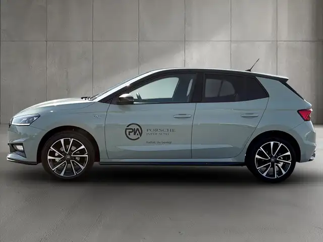 Skoda Fabia view 3