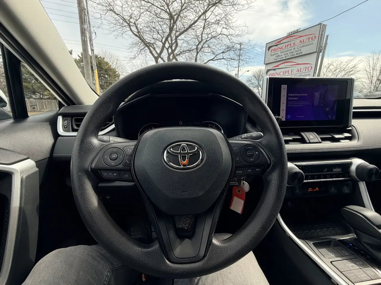 Toyota RAV 4 снимка Toyota RAV 4