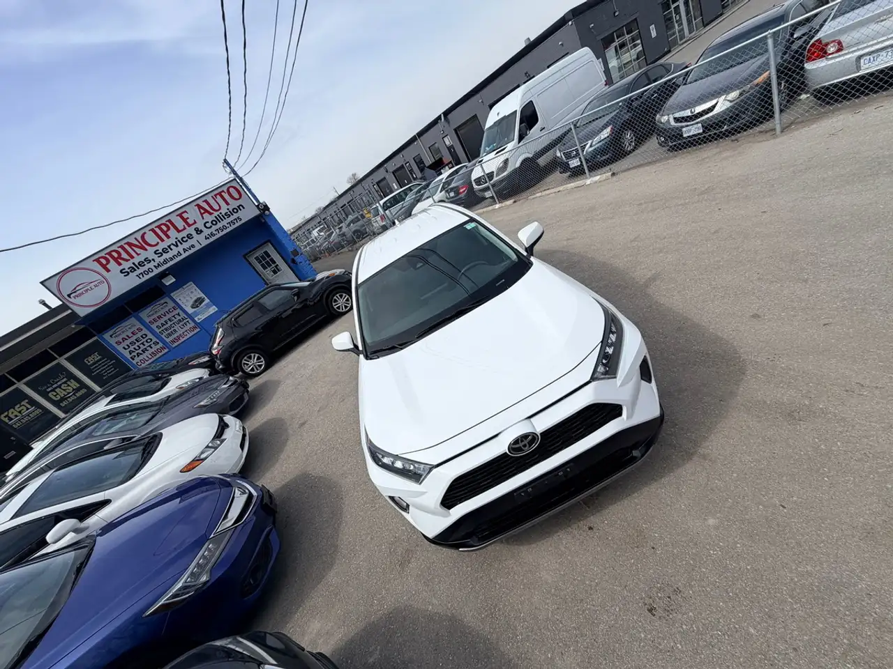 Toyota RAV 4 снимка Toyota RAV 4