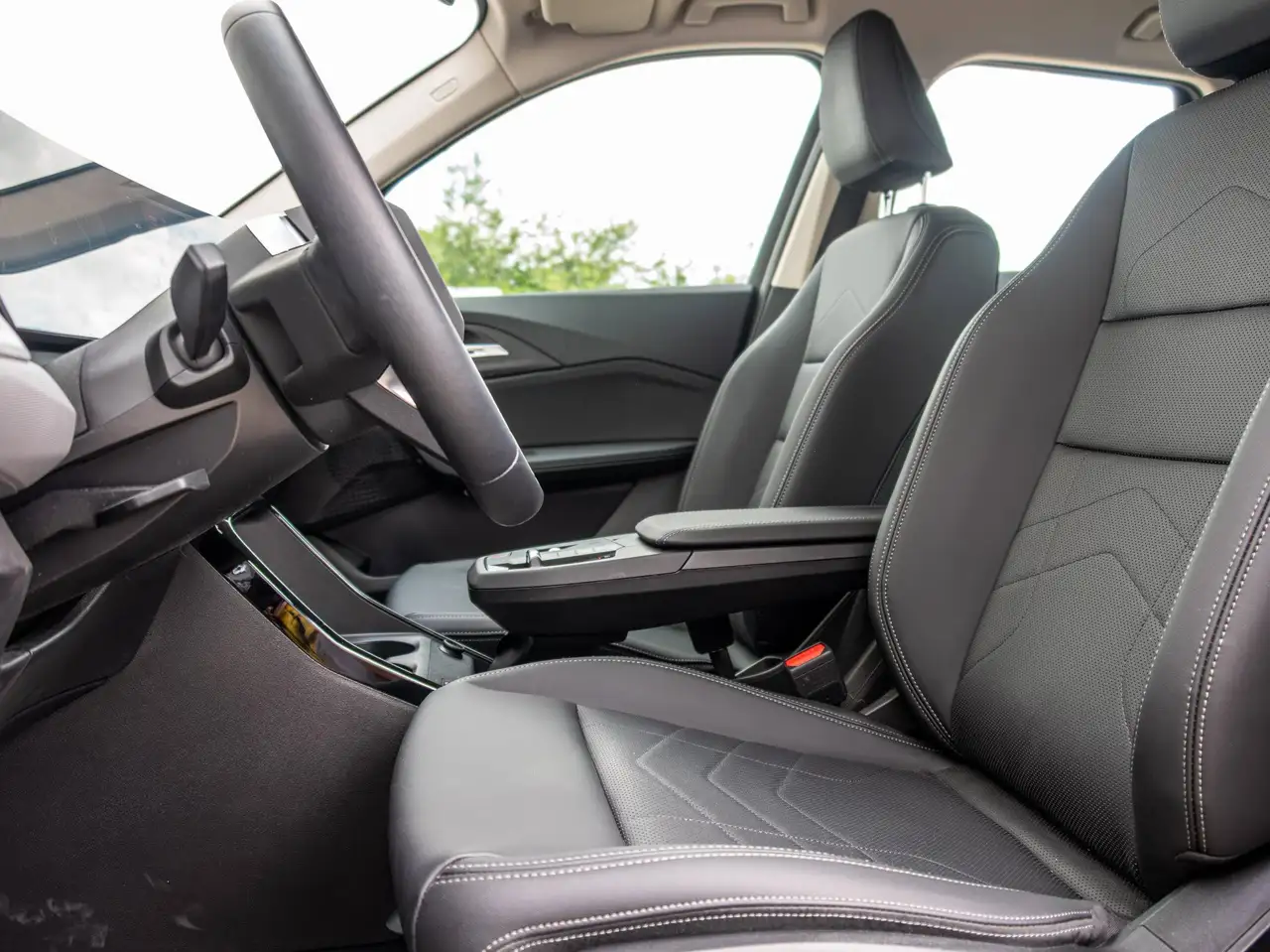 BMW X1 sDrive18i Comme neuve Cuir Caméra GARANTIE BMW, миниатюра 8