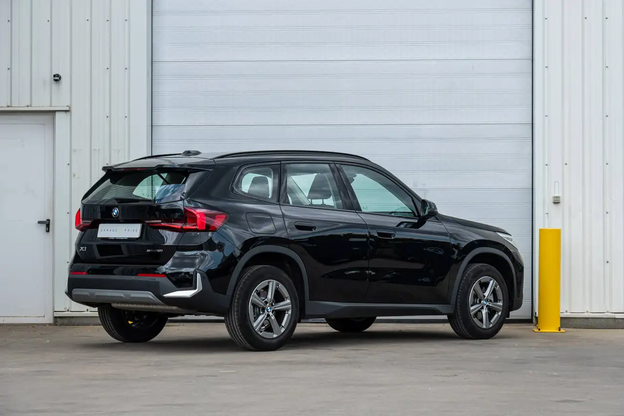 BMW X1 sDrive18i Comme neuve Cuir Caméra GARANTIE BMW, миниатюра 5
