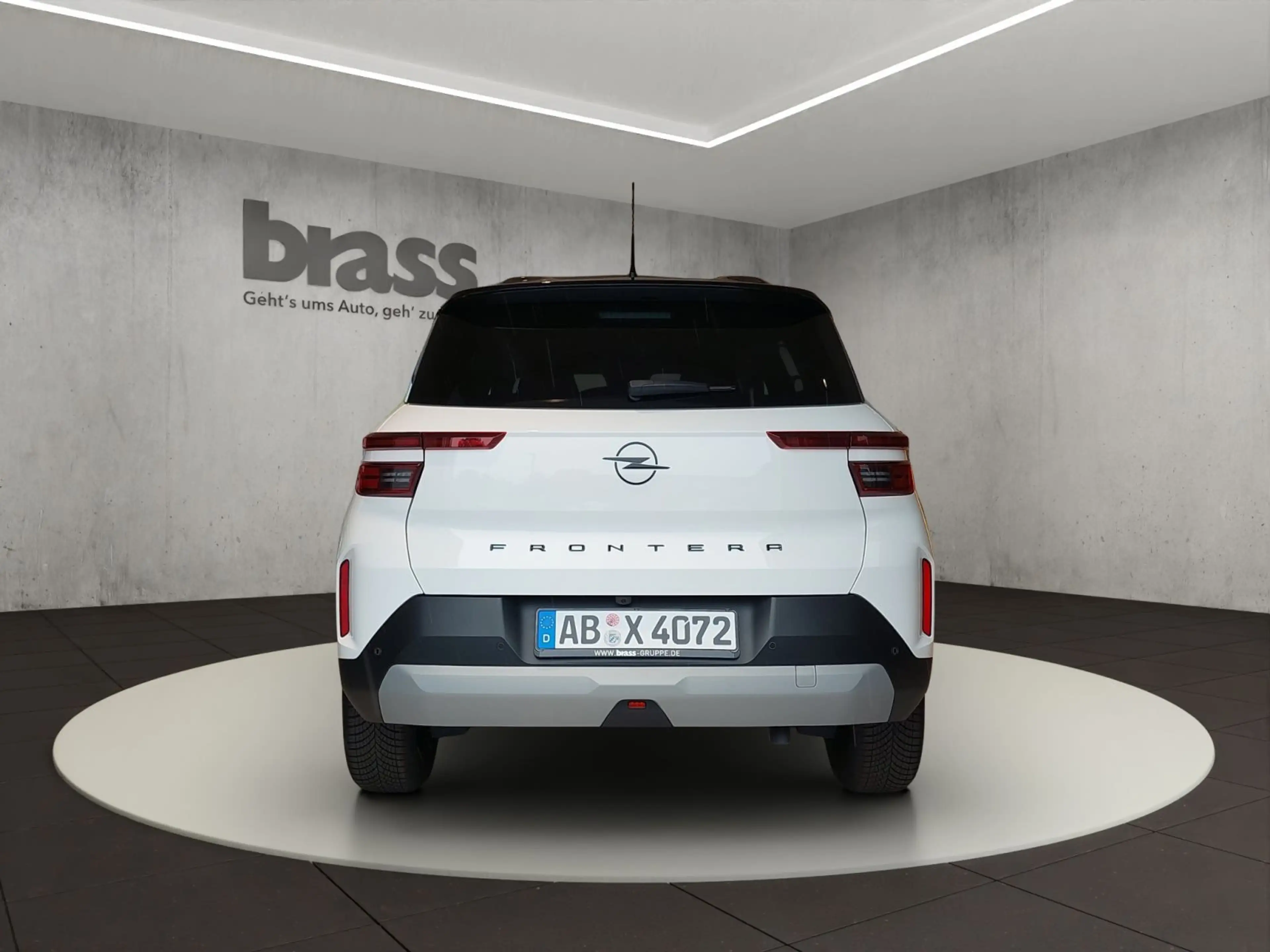 Opel Frontera Ultimate, Hybrid 107kW (145 PS) — photo 4