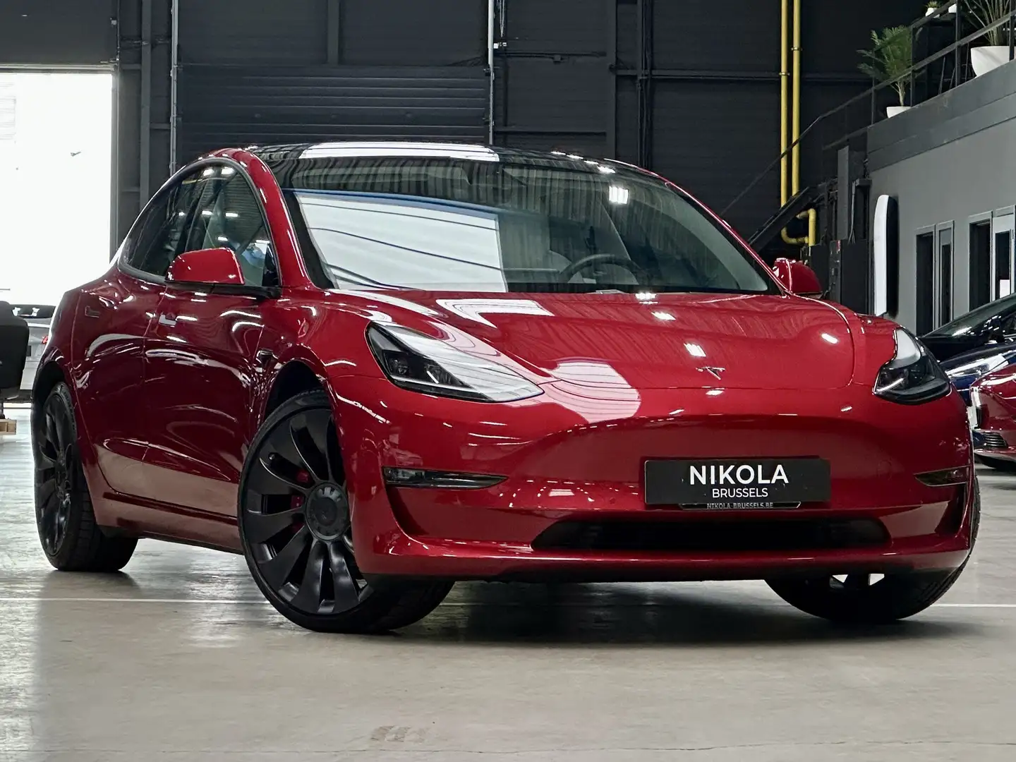 Tesla Model 3 PERFORMANCE - FACELIFT - AP ACTIVE Rot - 1