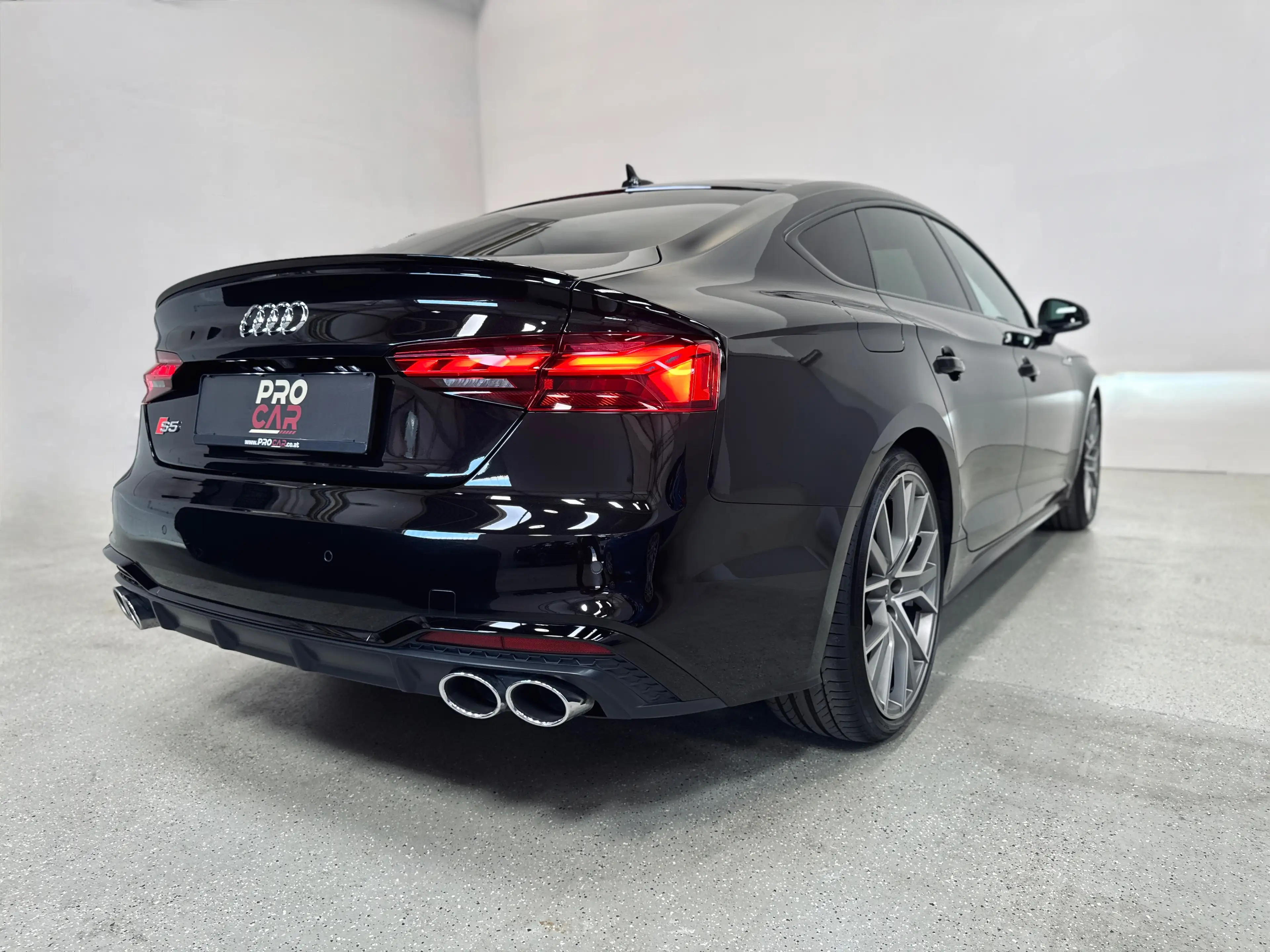 Audi S5 3.0 TDI quattro *Black Optik Package* — photo 6