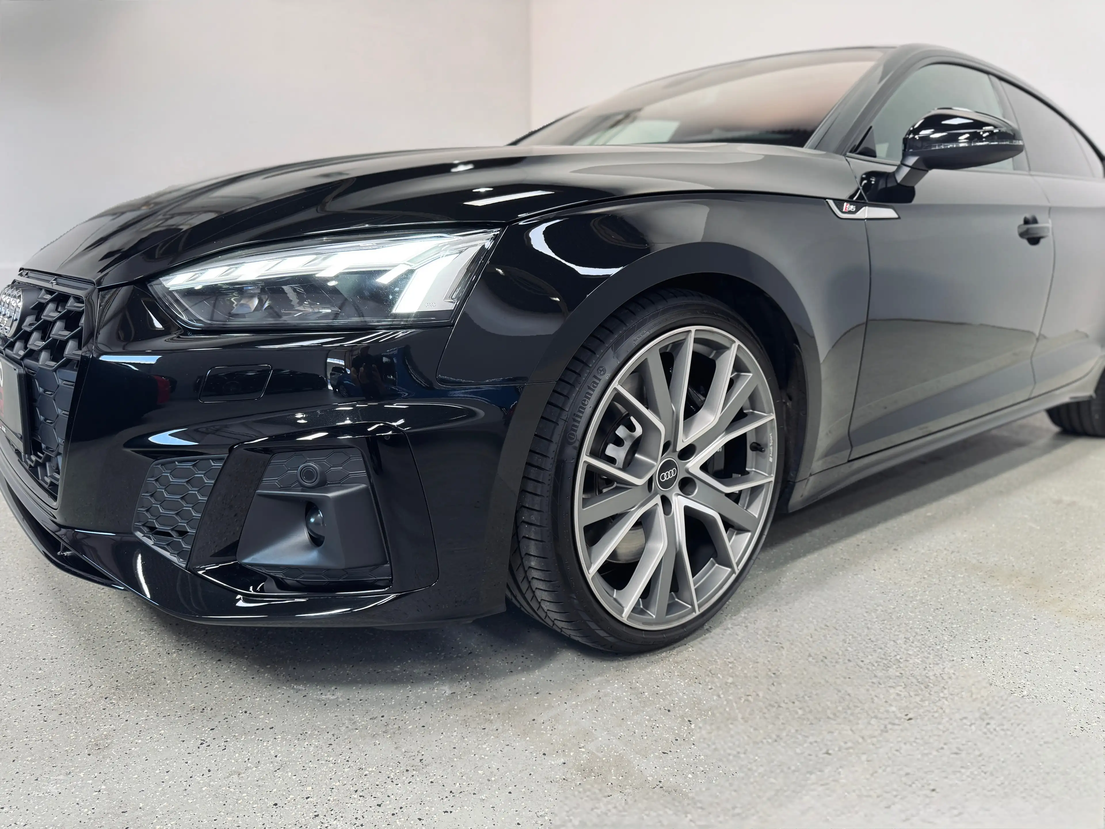 Audi S5 3.0 TDI quattro *Black Optik Package* — photo 5