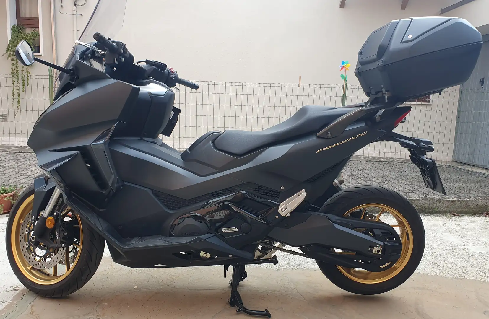 Honda Forza 750 Special Edition DCT Чёрный - 2