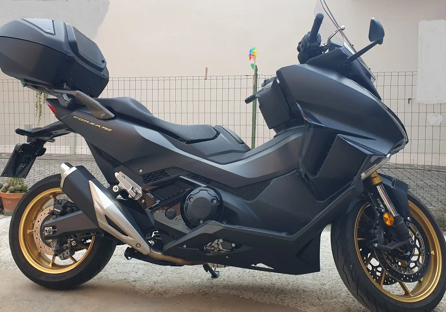 Honda Forza 750 Special Edition DCT Чёрный - 1