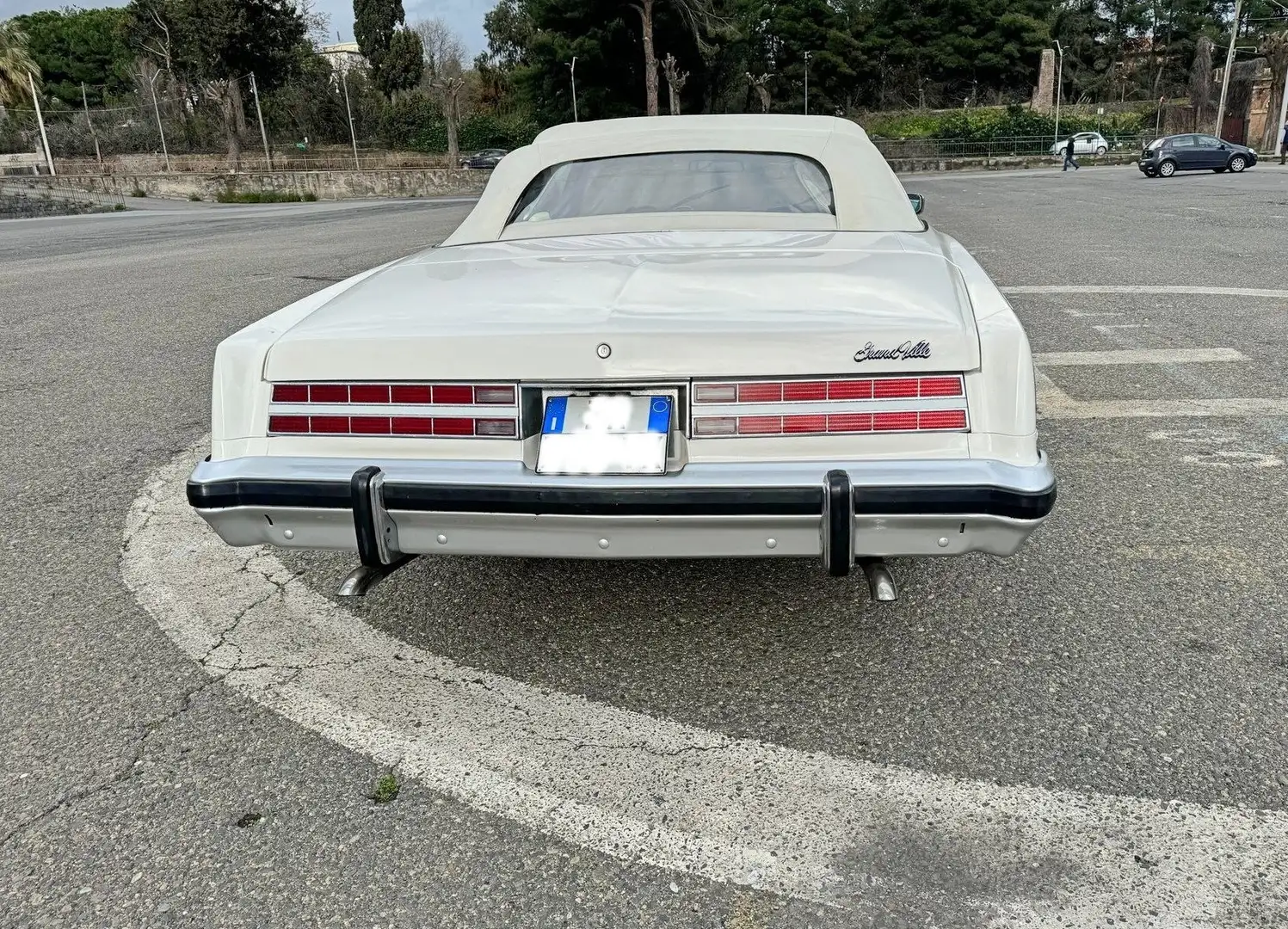 Pontiac Grnad Ville Convertible Bianco - 2