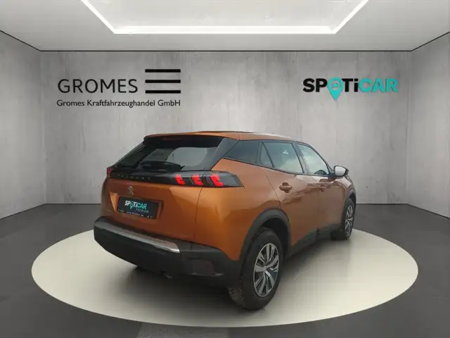 Peugeot 2008 view 3