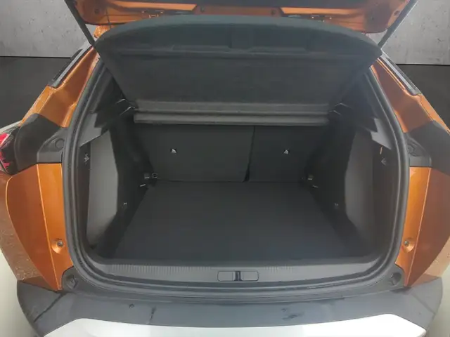 Peugeot 2008 view 7