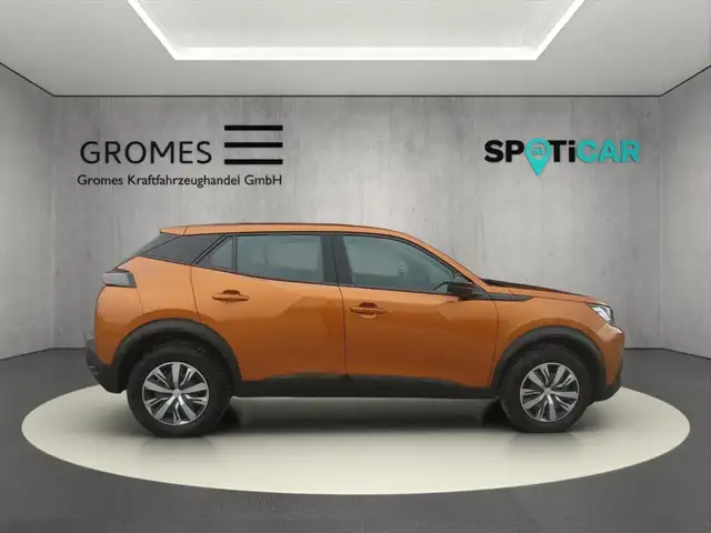 Peugeot 2008 view 2