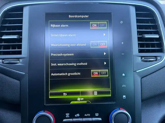 Renault Megane view 23