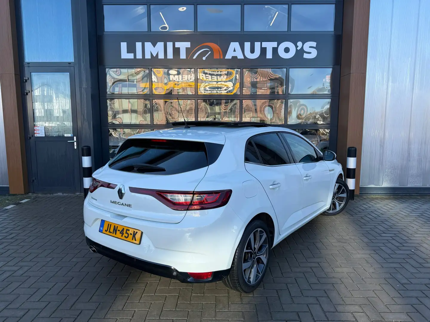 Renault Megane 1.2 TCe Série Signature Exclusiv Aut/Climate/Pano/ Weiß - 2