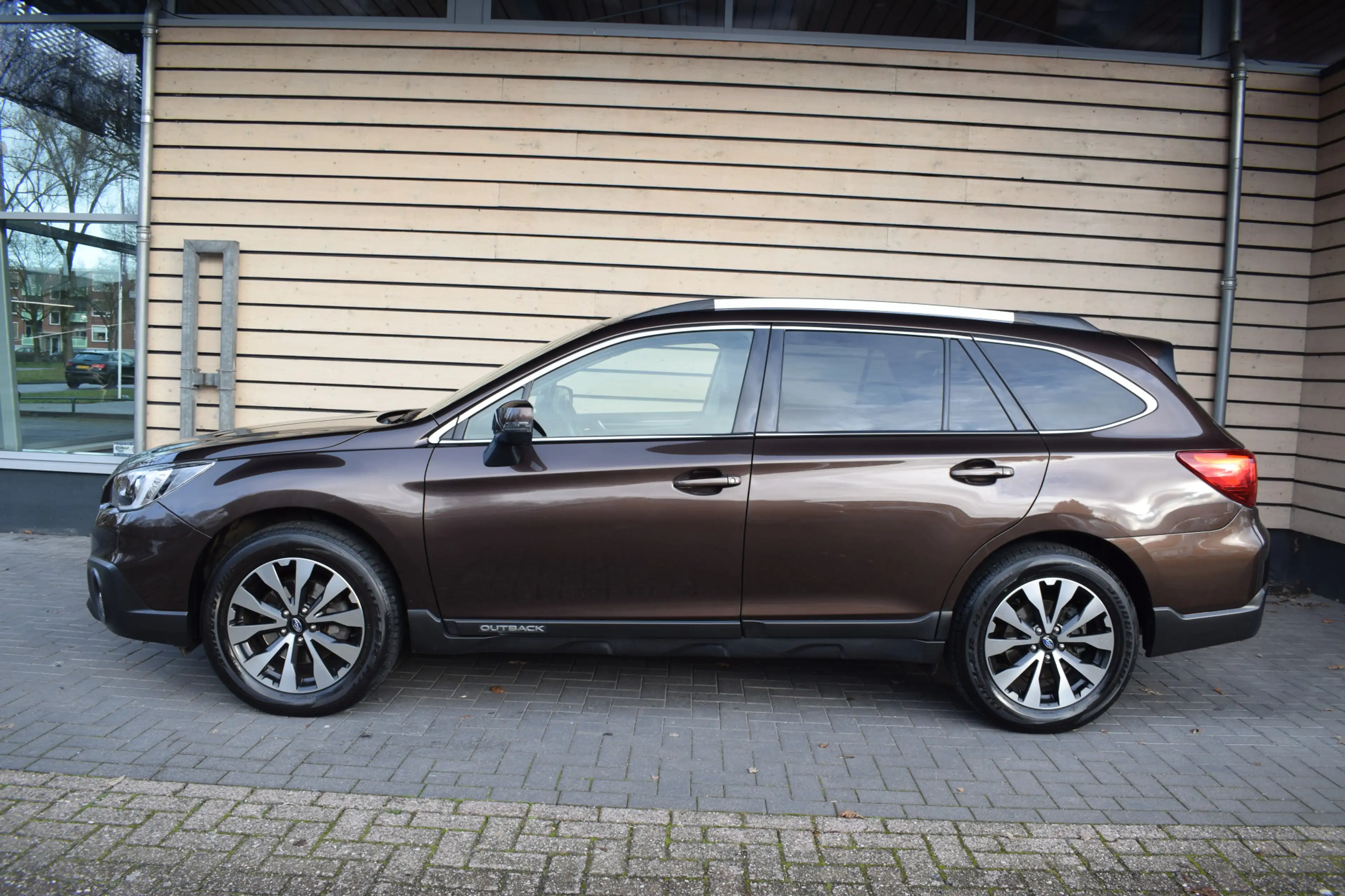 Subaru OUTBACK 2.5i Premium - Dealer Onderhouden - Trekhaak — photo 3