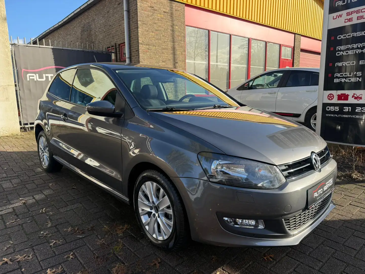 Volkswagen Polo 1.2 Life LMV|STOEL VERW.|Regensensor|CLIMA Grijs - 1