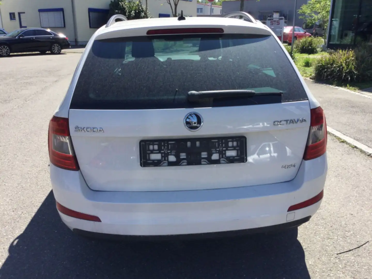Skoda Octavia Combi Ambition 4x4 FESTPREISS Blanco - 2