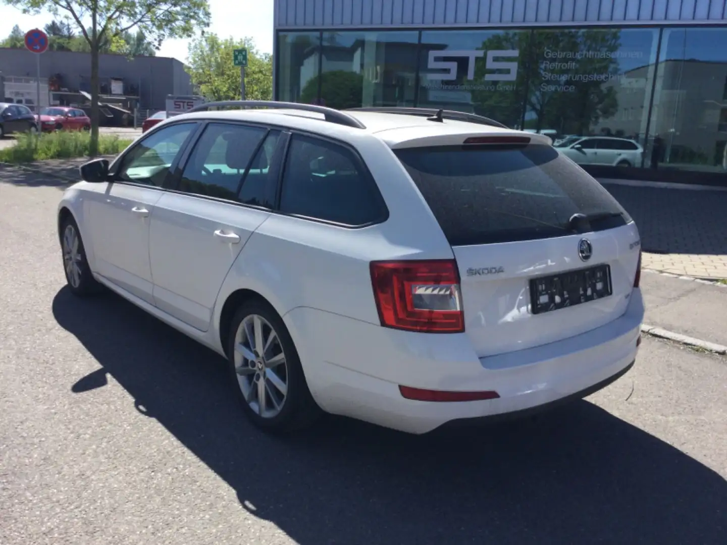 Skoda Octavia Combi Ambition 4x4 FESTPREISS Blanco - 1