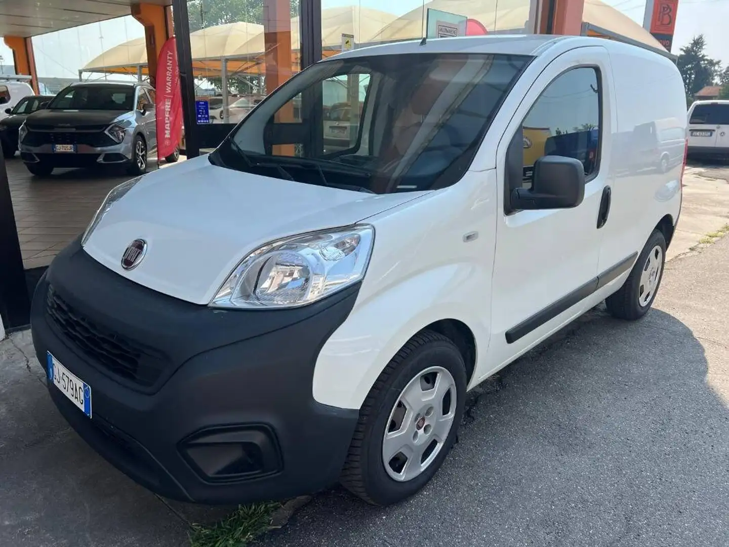 Fiat Fiorino Cargo 1.3 mjt 95cv SX Weiß - 1