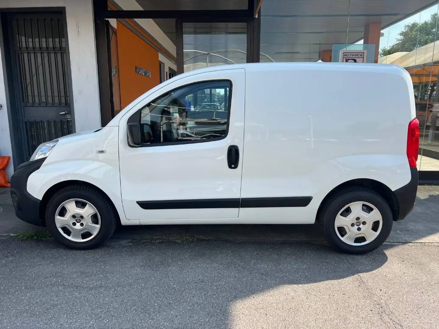 Fiat Fiorino Cargo 1.3 mjt 95cv SX Weiß - 2