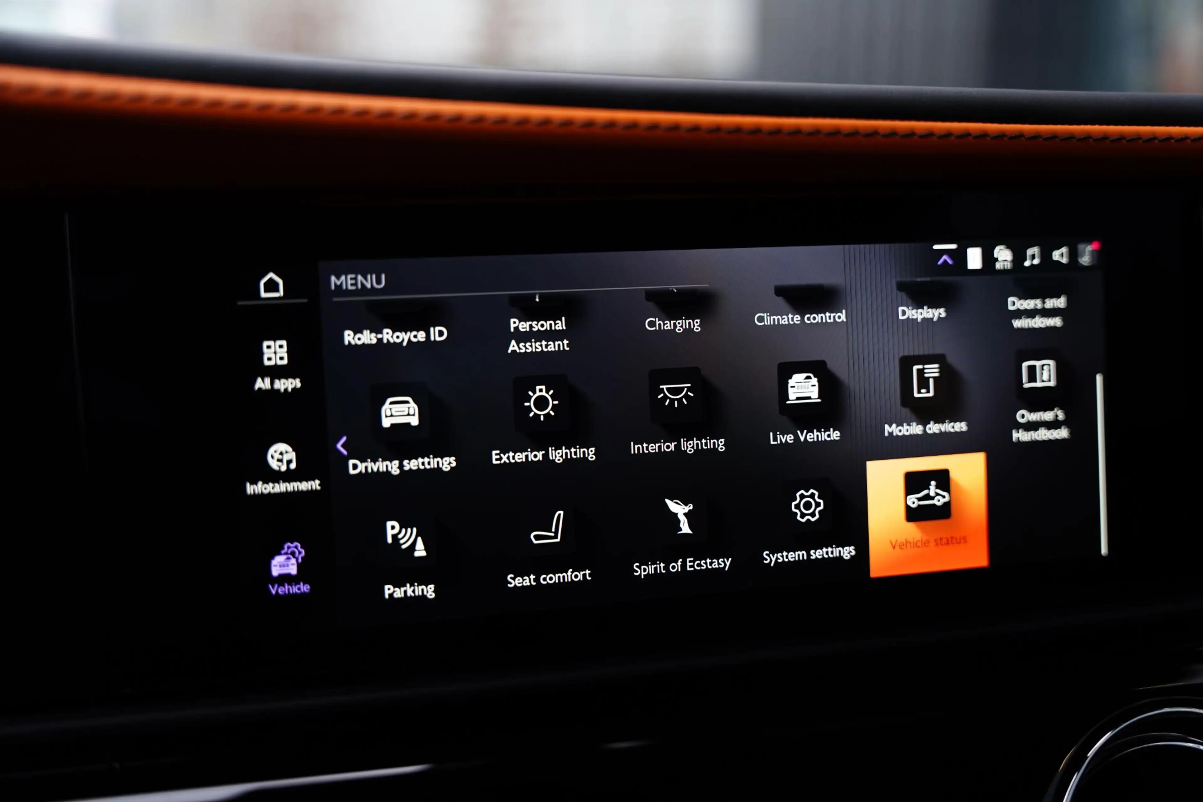 Rolls-Royce Spectre AWD / Two Tone Interior + Exterior — photo 14