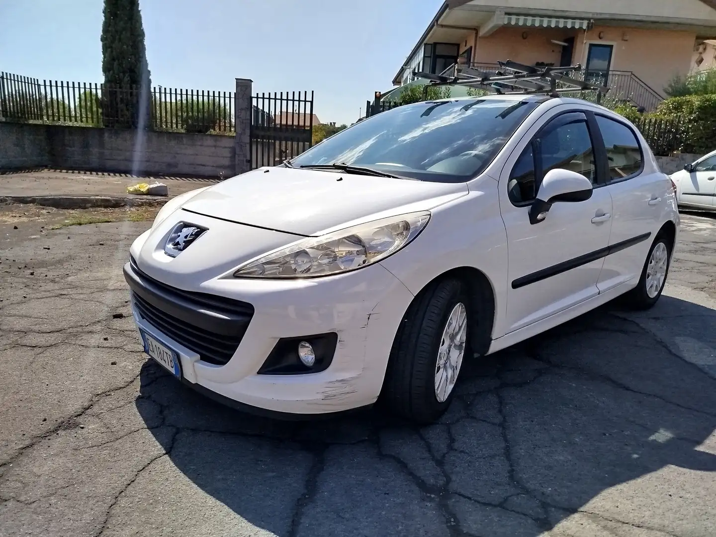 Peugeot 207 207 5p 1.4 8v X-Line eco-Gpl Bianco - 1