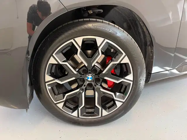 BMW X3 view 9