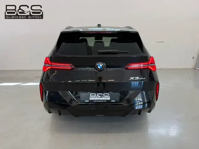 BMW X3 view 6