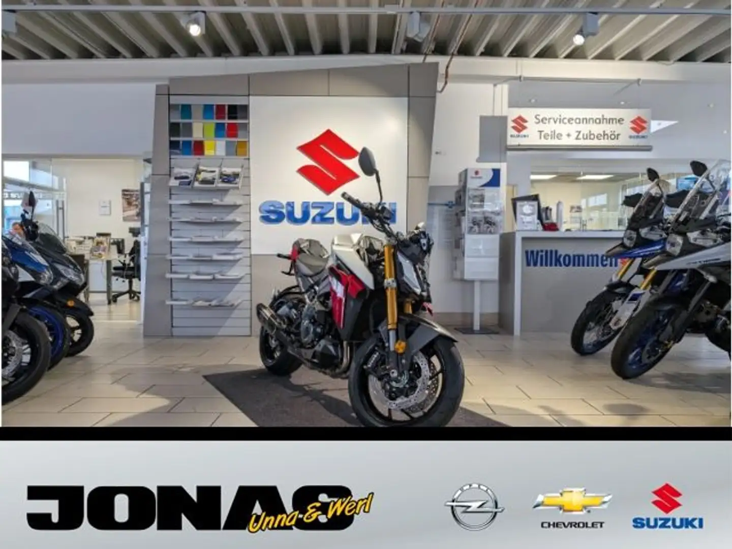 Suzuki GSX-S 1000 Power Edition in Menden bei Jonas Stříbrná - 1