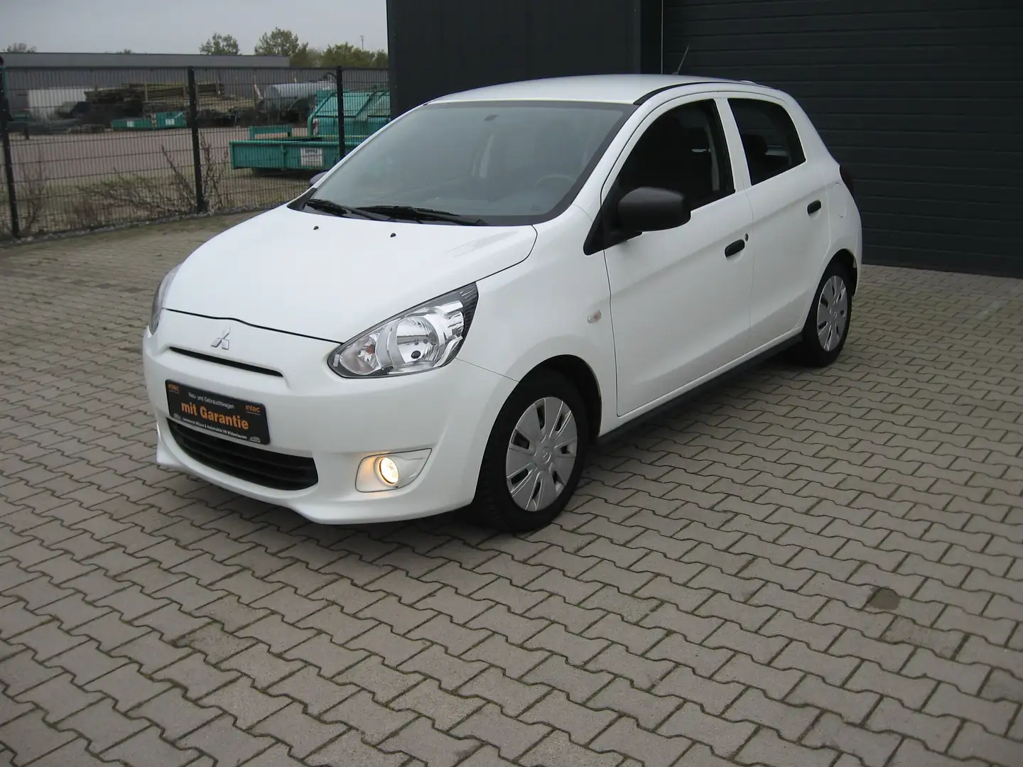 Mitsubishi Space Star Diamant Edition Weiß - 1