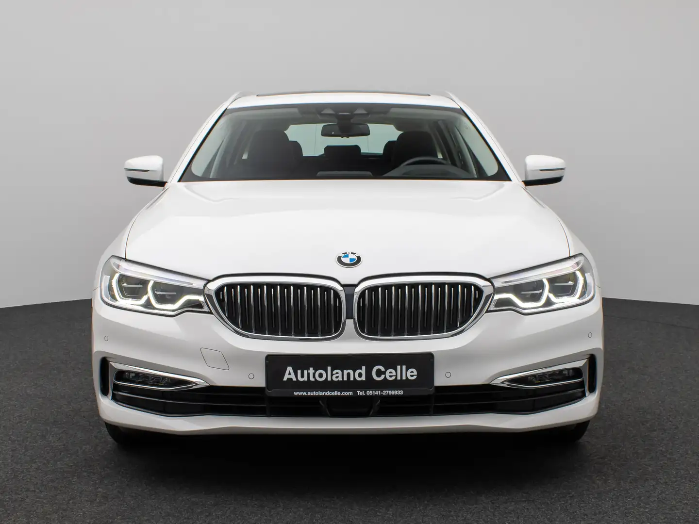 BMW 520 Luxury Line Panorama Kamera HUD DAB HiFi Weiß - 2