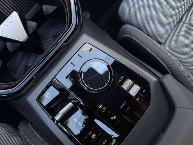 BMW X3 view 14