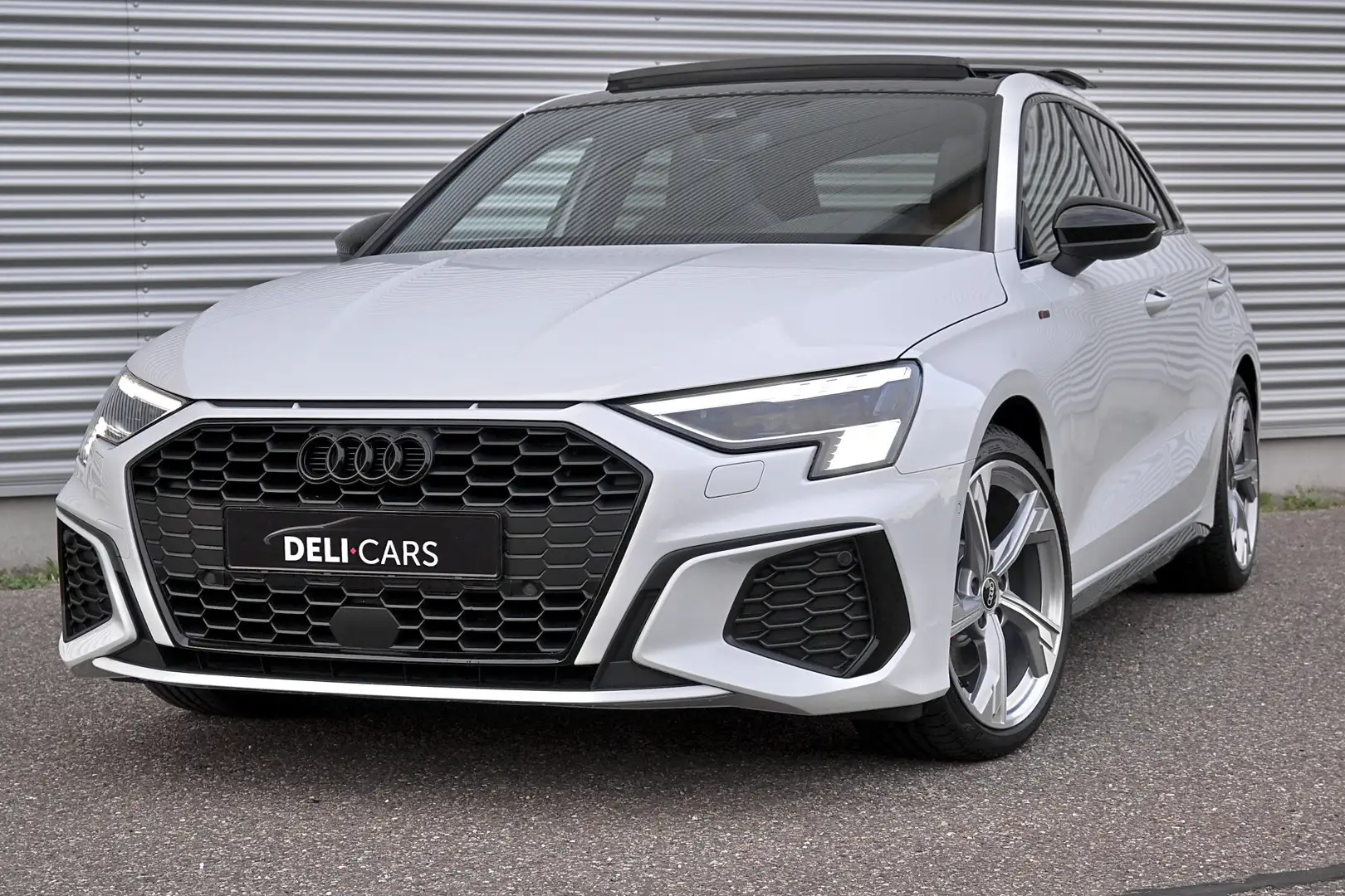 Audi A3 Sportback 35 TFSI S-Line edition 150 pk B&O | Appl Wit - 1