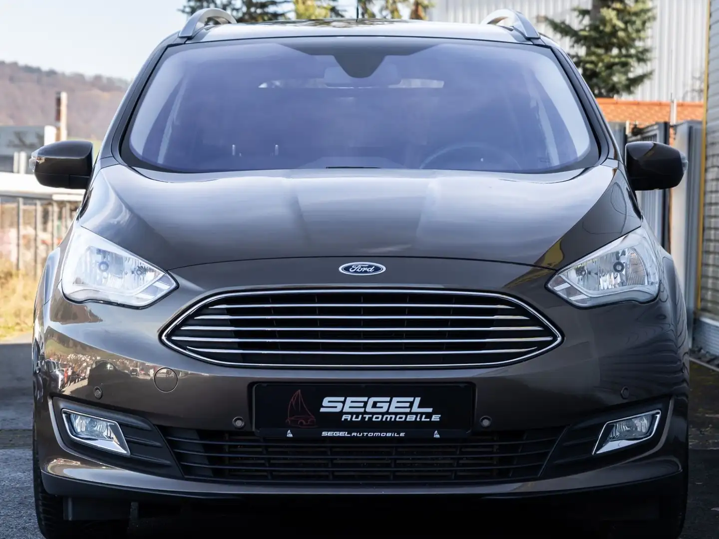 Ford Grand C-Max Grand C-MAX Titanium Brun - 2