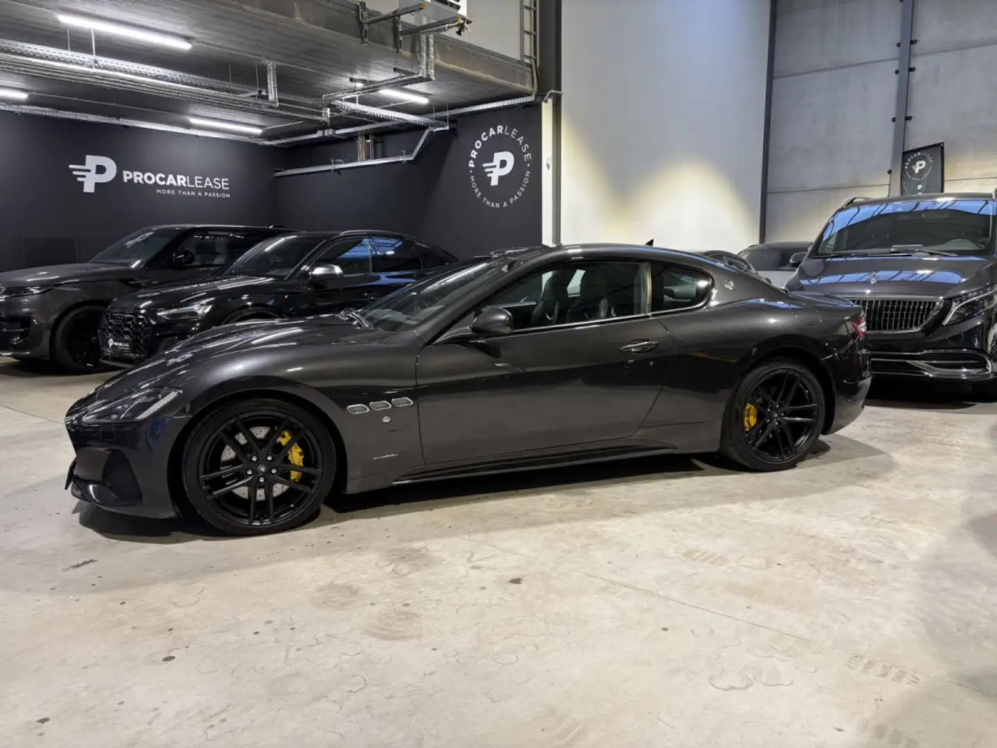 Maserati GranTurismo SPORT Coupe S 4.7 /CARBON/20/VOLL Gris - 2