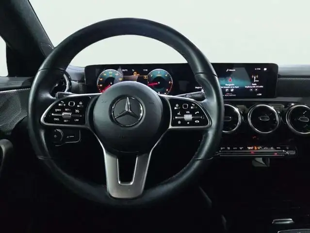 Mercedes-Benz CLA view 11