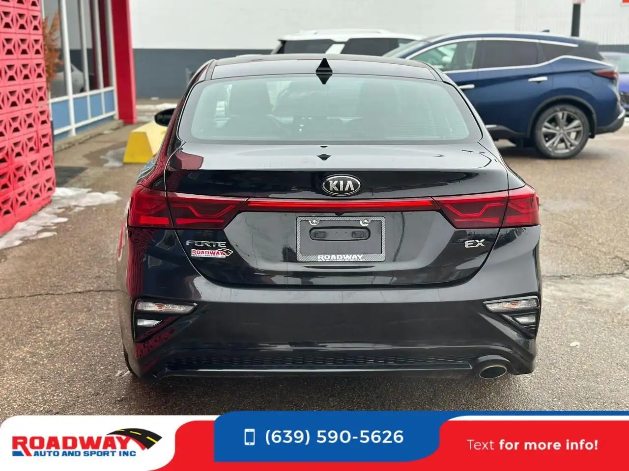 Kia Forte снимка Kia Forte