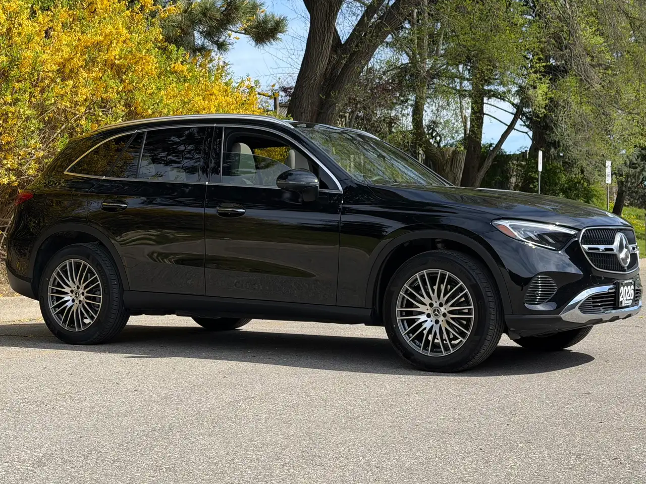 Mercedes-Benz GLC снимка Mercedes-Benz GLC