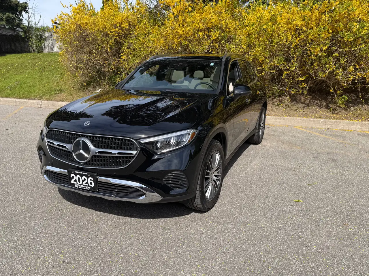 Mercedes-Benz GLC снимка Mercedes-Benz GLC