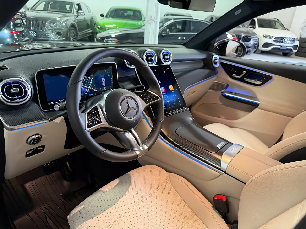 Mercedes-Benz GLC снимка Mercedes-Benz GLC