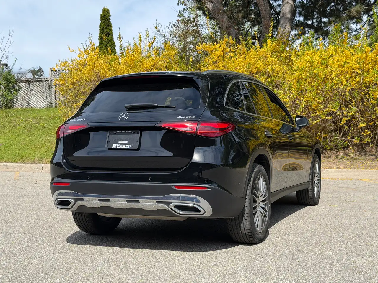Mercedes-Benz GLC снимка Mercedes-Benz GLC
