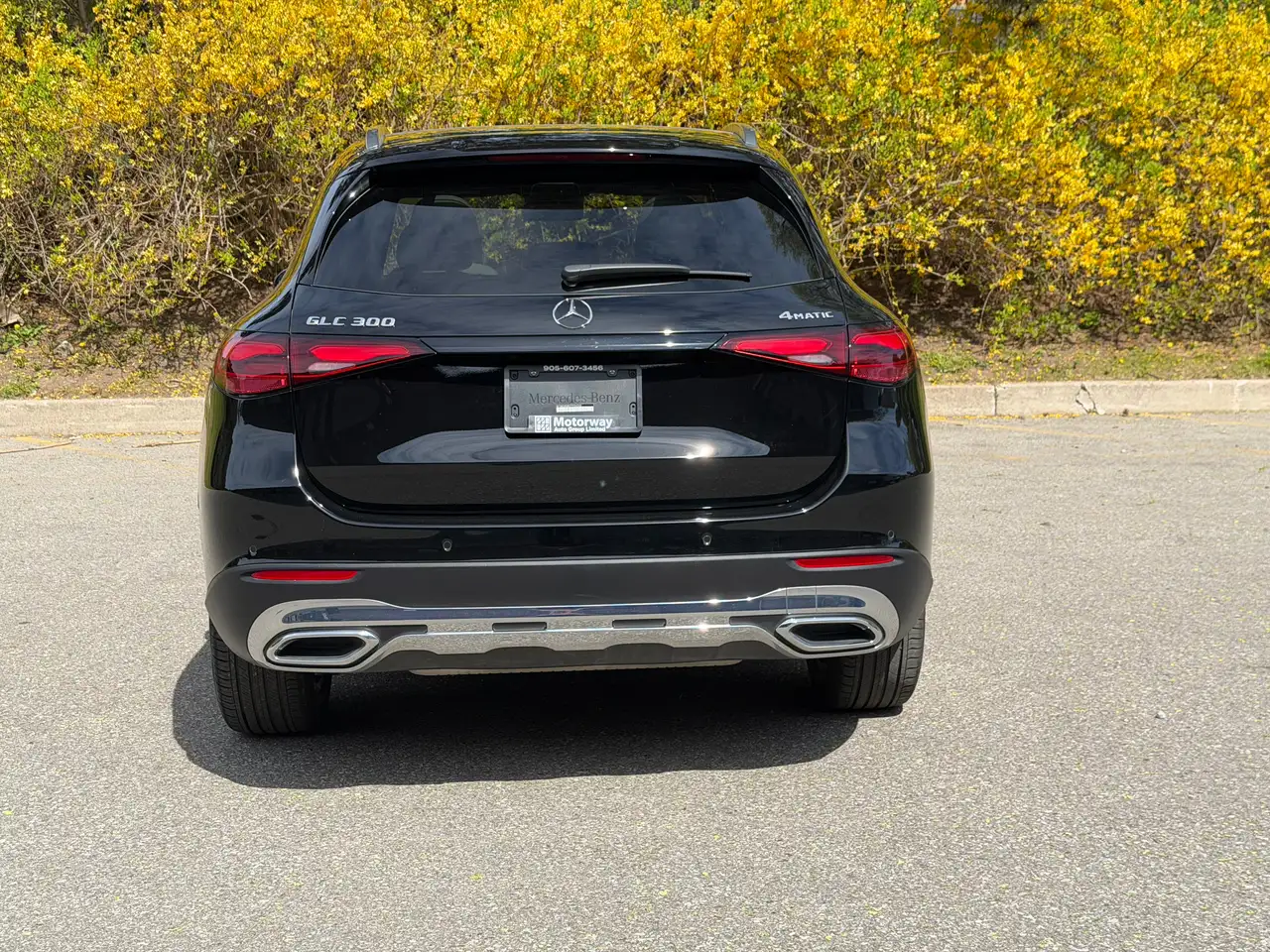 Mercedes-Benz GLC снимка Mercedes-Benz GLC