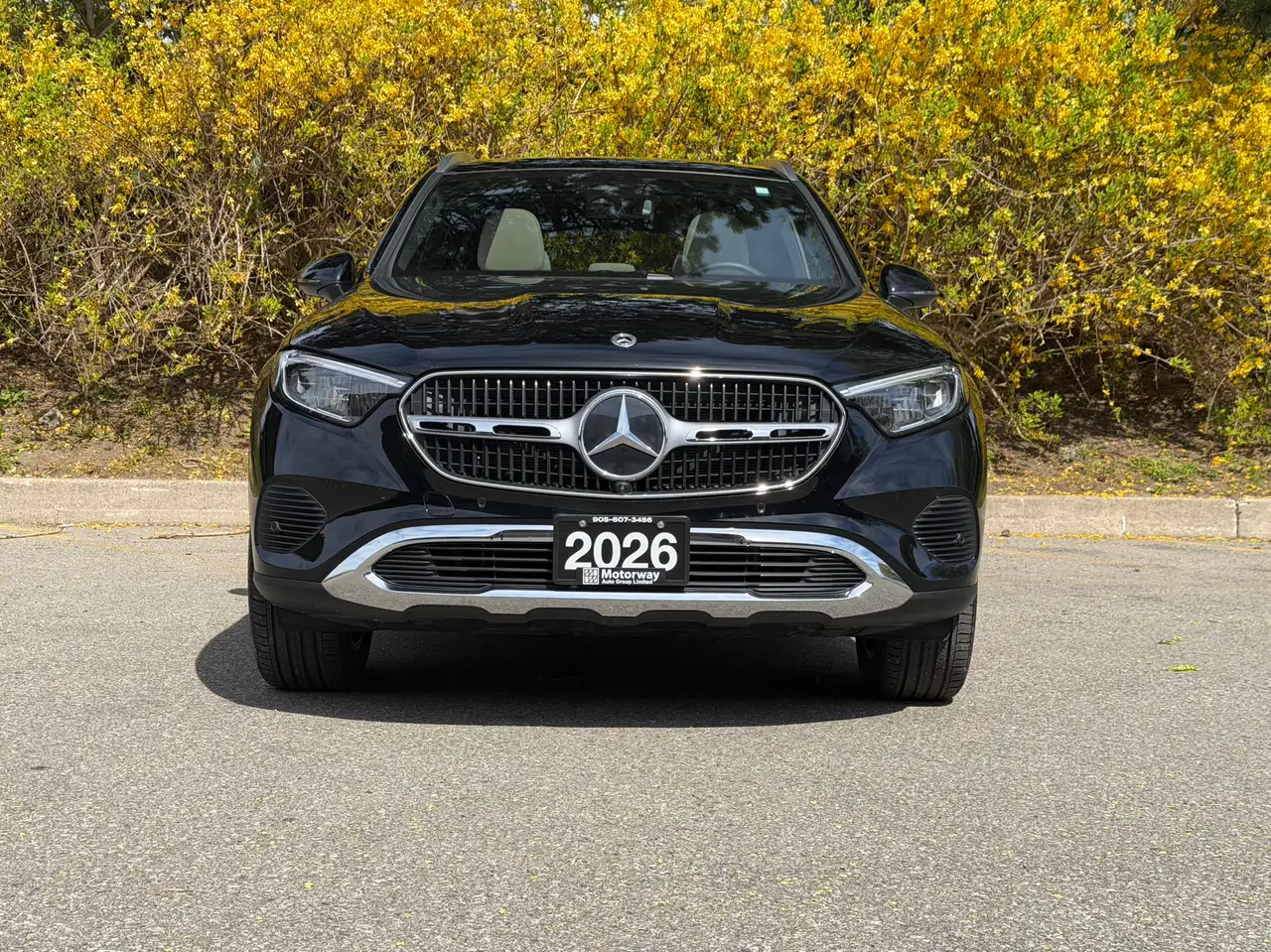 Mercedes-Benz GLC снимка Mercedes-Benz GLC