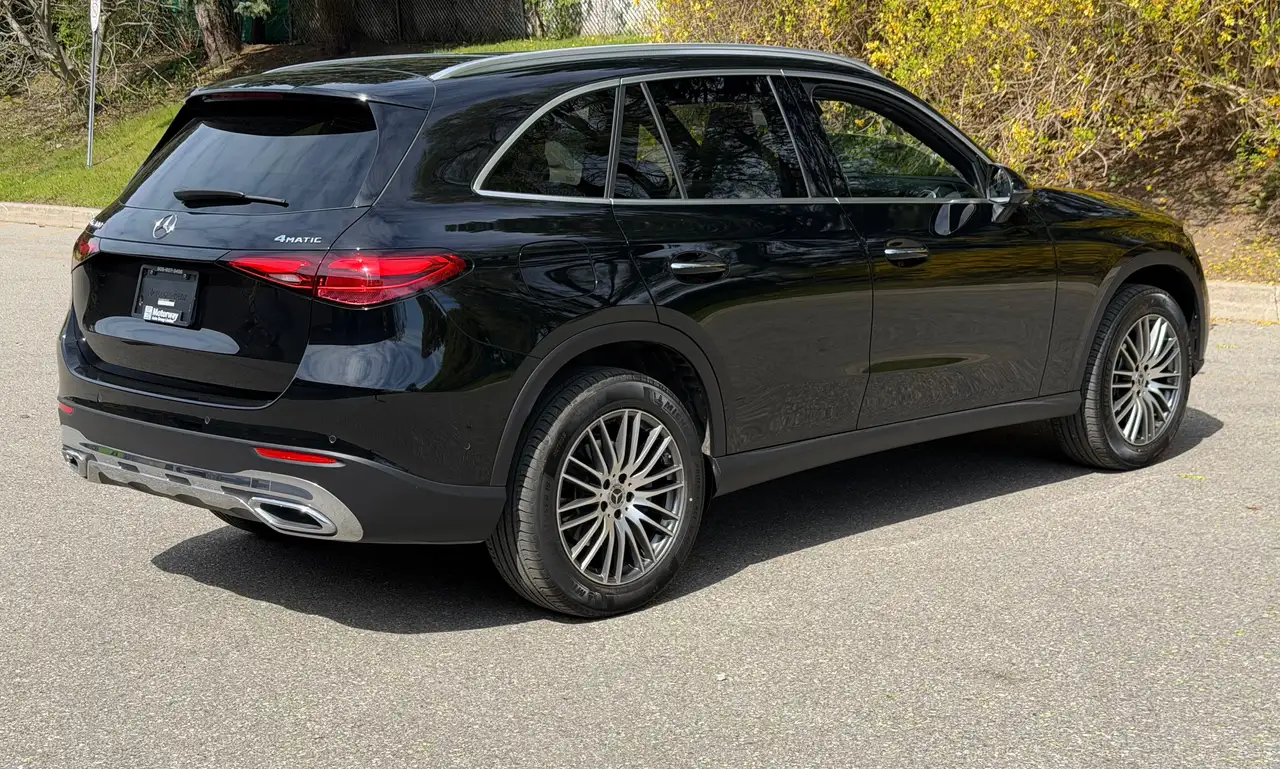 Mercedes-Benz GLC снимка Mercedes-Benz GLC