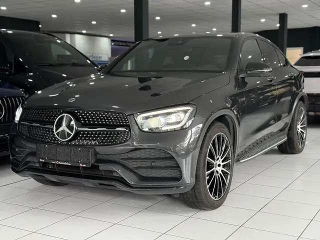 Mercedes-Benz GLC 300 d Coupe 4M*AMG*SCHIEBEDACH*CARBON*360*MBE