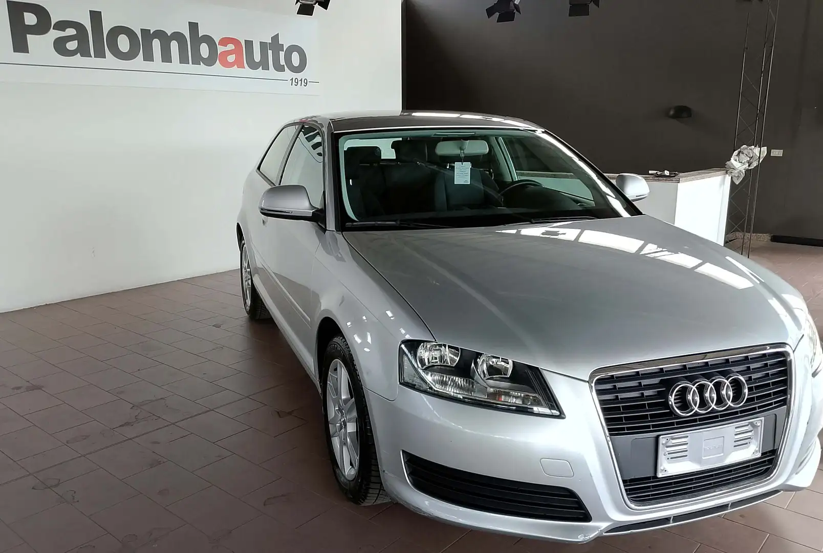 Audi A3 A3 1.6 Ambition Argent - 1