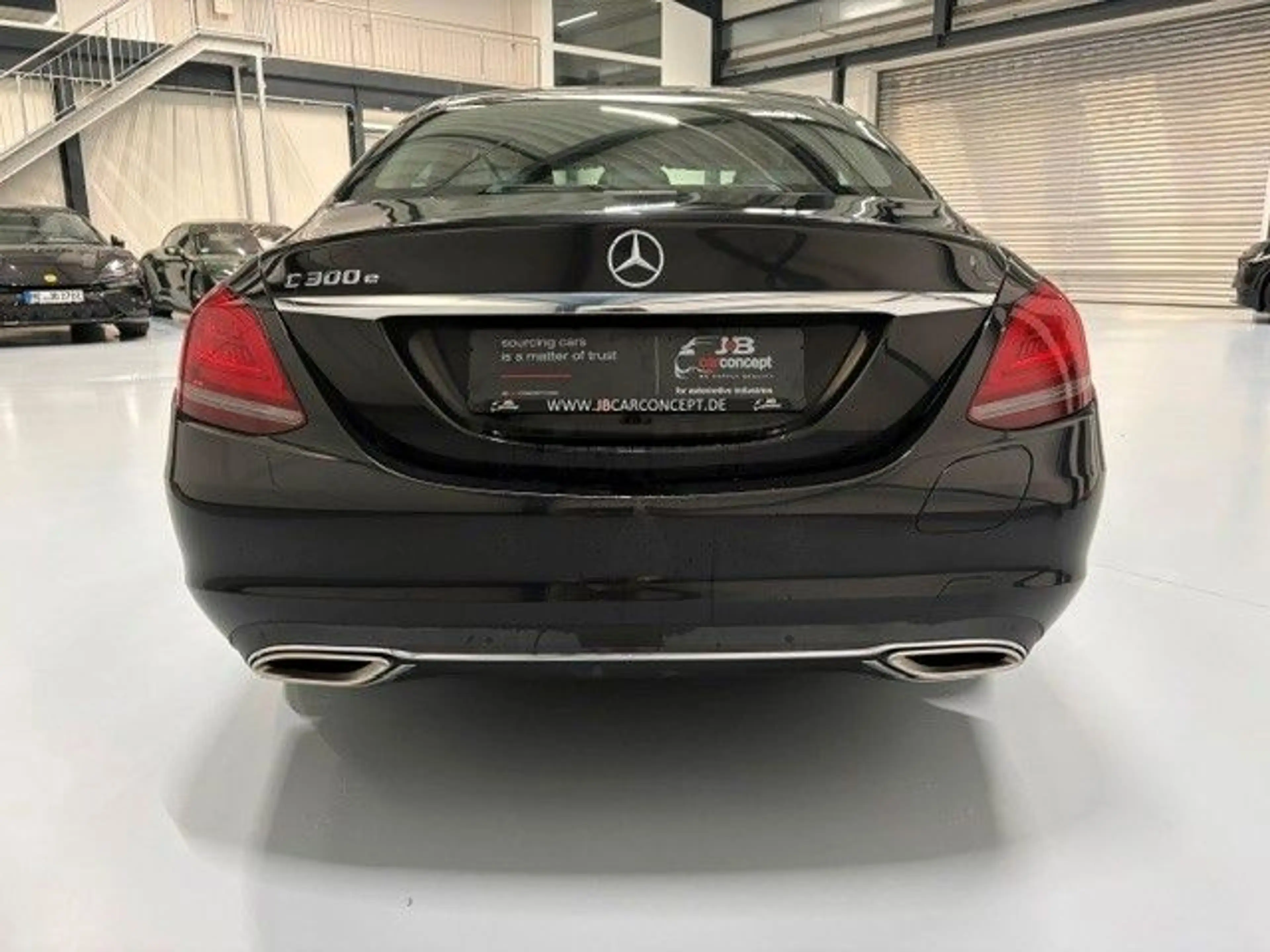 Mercedes-Benz C 300 e - LED, Sitzheizung, Klimaautomatik, Nav — photo 5