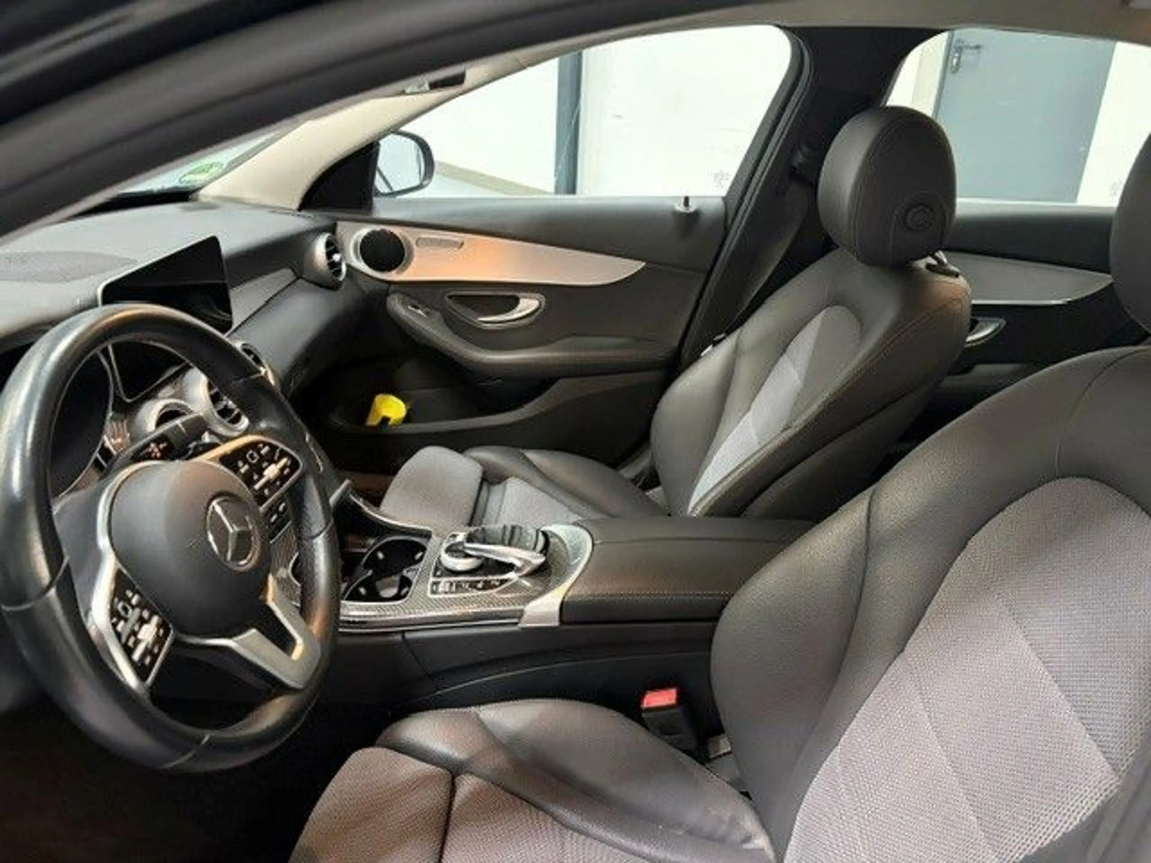 Mercedes-Benz C 300 e - LED, Sitzheizung, Klimaautomatik, Nav — photo 15