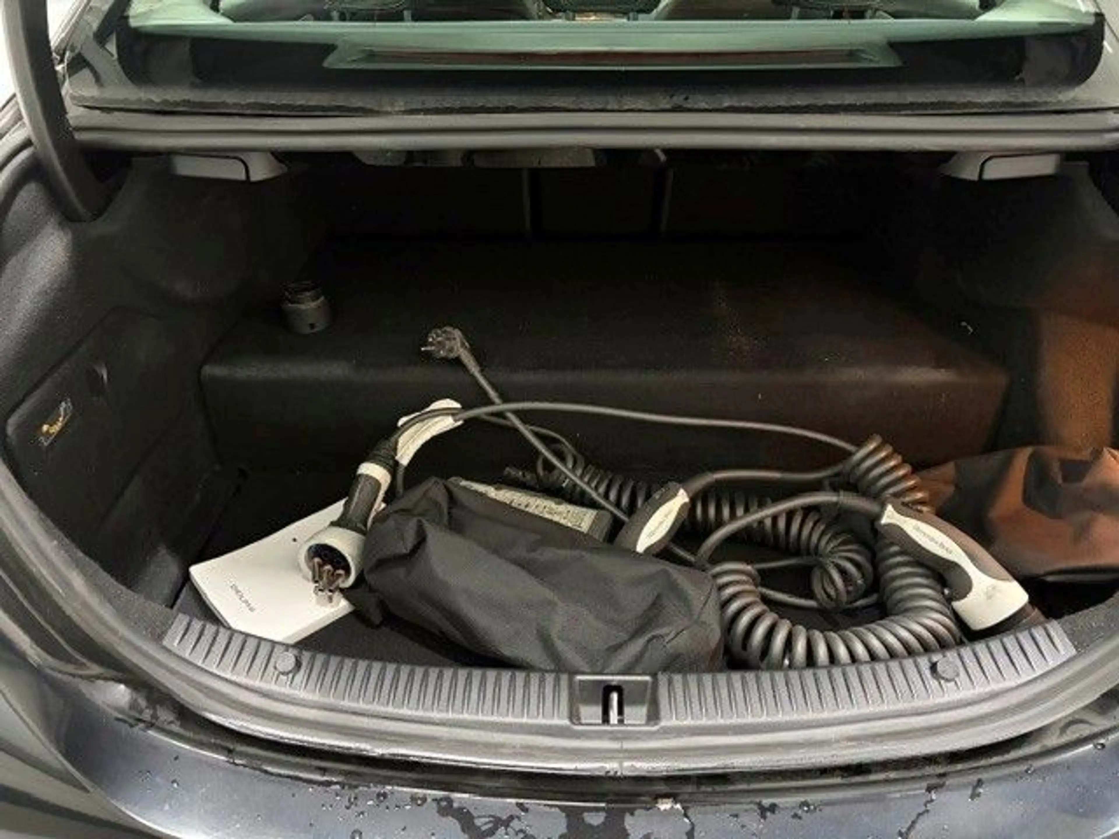 Mercedes-Benz C 300 e - LED, Sitzheizung, Klimaautomatik, Nav — photo 13