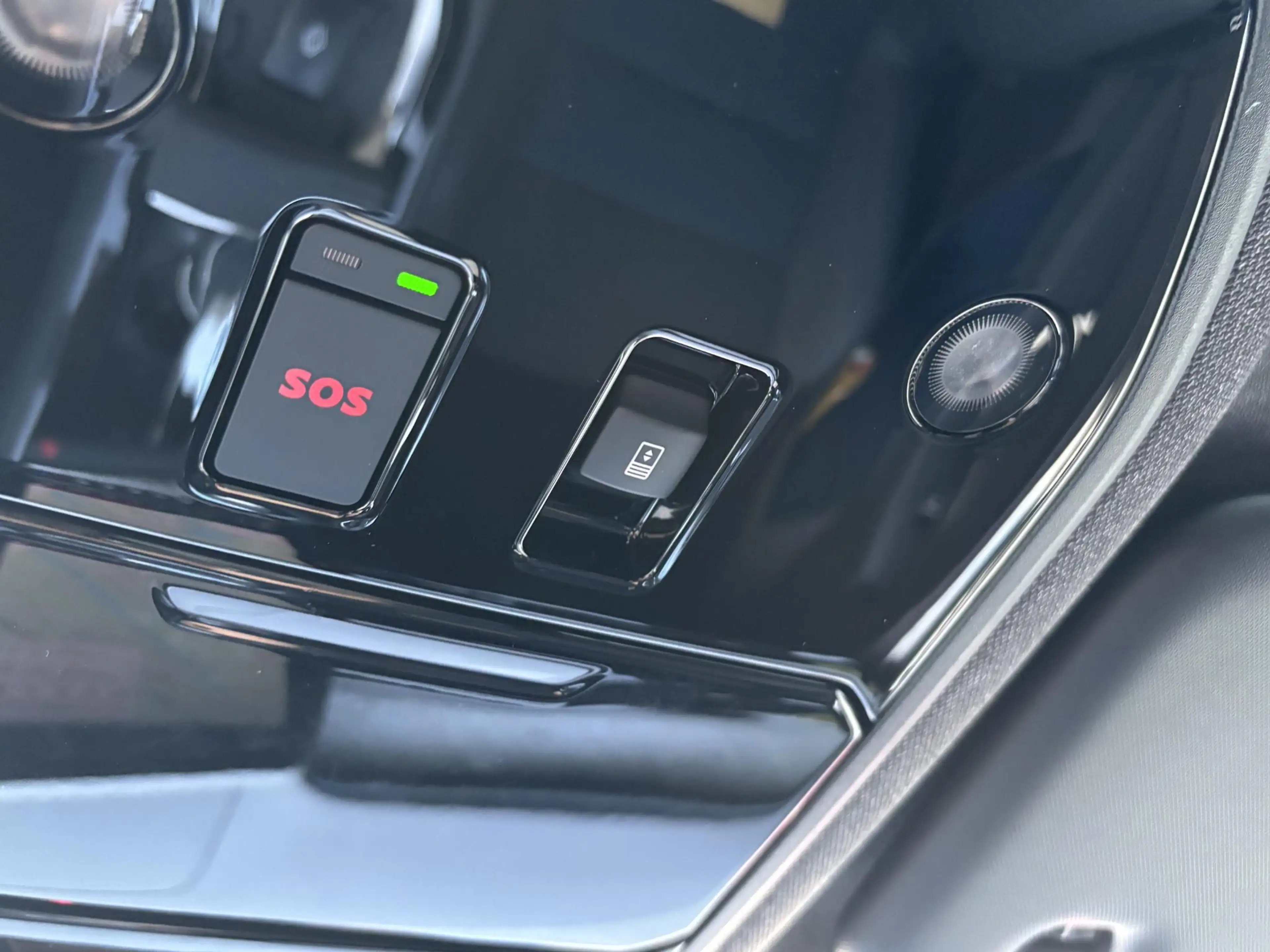 Renault Rafale 1.2 E-Tech 4x4 plug-in hybrid 300 atelier Alpine F — photo 32
