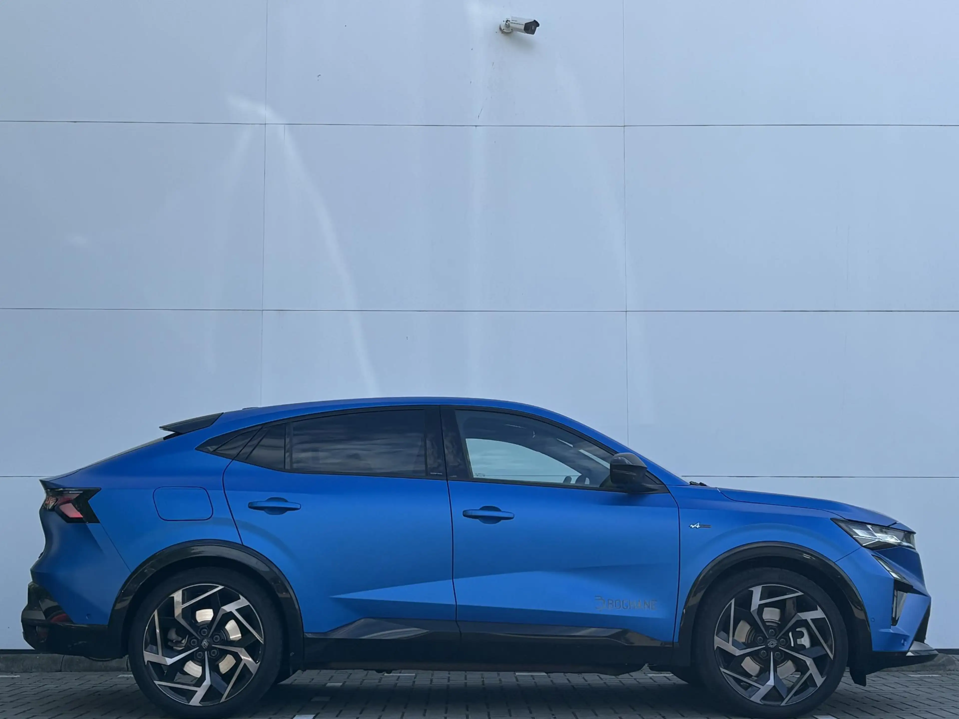 Renault Rafale 1.2 E-Tech 4x4 plug-in hybrid 300 atelier Alpine F — photo 18